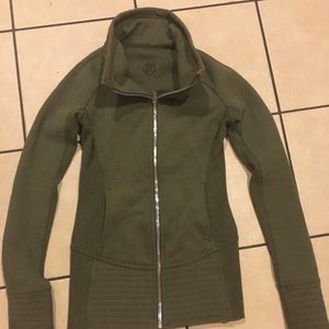 EUC size 2 Radiant Jacket in heathered green
